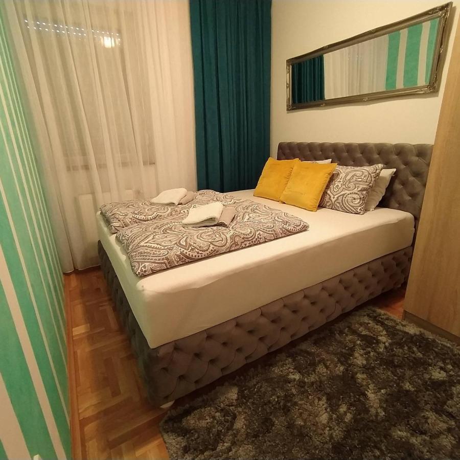 Daniris Apartman Novi Sad Esterno foto