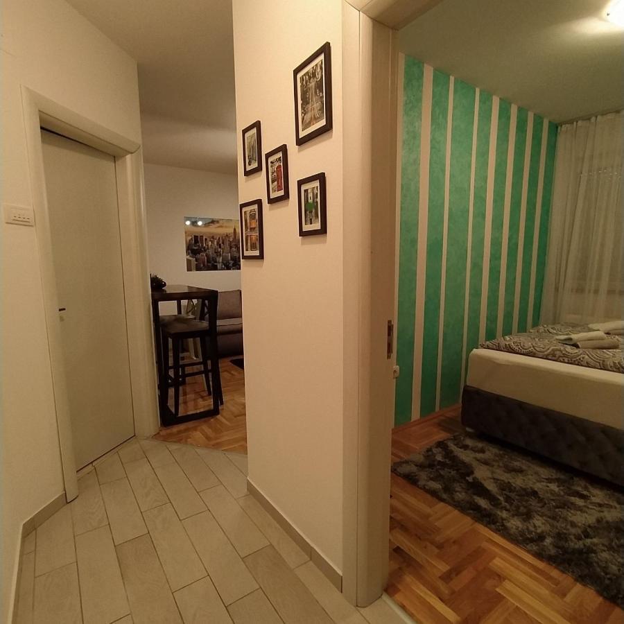 Daniris Apartman Novi Sad Esterno foto