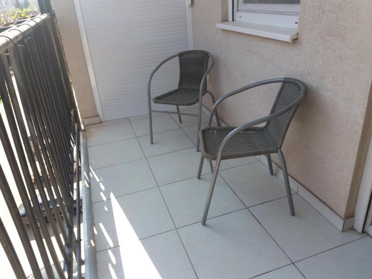 Daniris Apartman Novi Sad Esterno foto